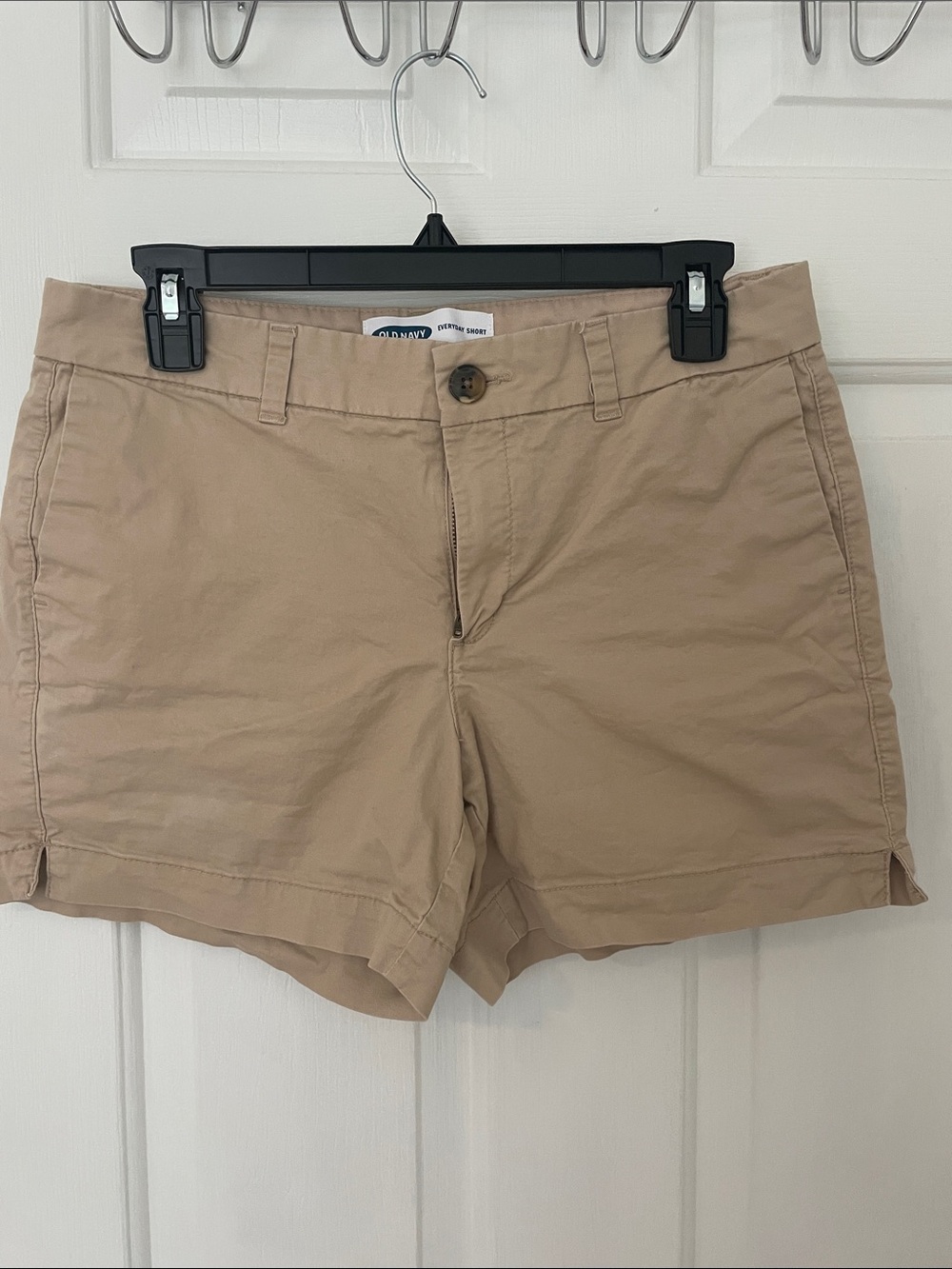 Old Navy Women's Tan Chino Bermuda Shorts